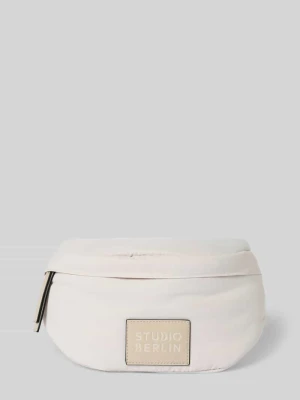 Saszetka nerka z naszywką z logo model ‘SPANDAU’ STUDIO BERLIN