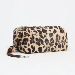 Saszetka zapięciem typu portmonetka średnia nylon Leopard naturalna BIMBA Y LOLA
