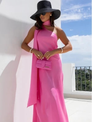 Satynowa sukienka maxi na jedno ramię SULTA - różowa  magmac 