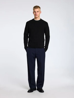SELECTED HOMME Sweter "Theo" w kolorze czarnym rozmiar: L