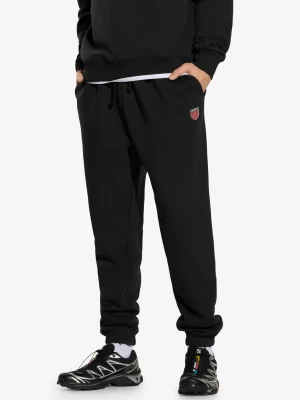 Shield spodnie dresowe czarne Klasyk
