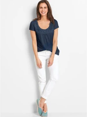 Shirt bawełniany z koronką i krótkim rękawem bonprix