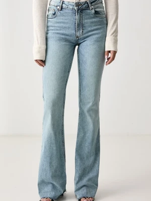 Silvian Heach jeansy flare damskie NALLURI niebieski
