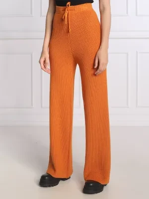 Silvian Heach Spodnie dzianinowe | Straight fit | z dodatkiem wełny