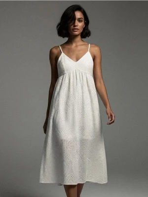 Sinsay - Ażurowa sukienka maxi na ramiączkach z bawełny - biały