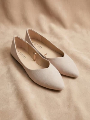 Sinsay - Baleriny z imitacji zamszu - beżowy