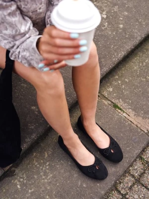 Sinsay - Baleriny z wiązaną kokardką - czarny