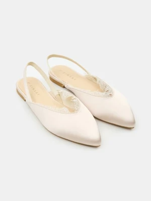 Sinsay - Baleriny ze szpiczastym noskiem i koronką - kremowy