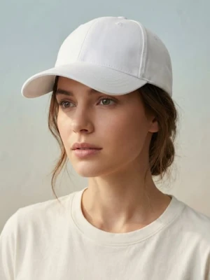 Sinsay - Bawełniana czapka z daszkiem - biały