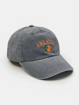 Sinsay - Bawełniana czapka z daszkiem i haftem - szary