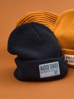 Sinsay - Bawełniana czapka z żakardową naszywką - granatowy