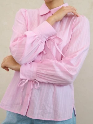 Sinsay - Bawełniana koszula z dekoracyjnym wiązaniem przy mankietach - różowy