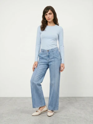 Sinsay - Bawełniana koszulka slim fit z długim rękawem - błękitny