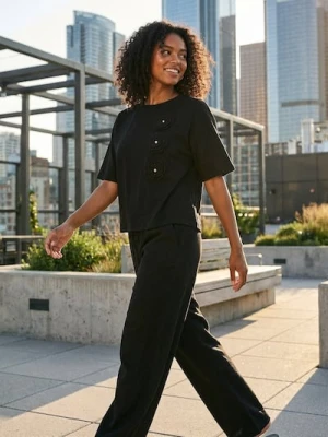 Sinsay - Bawełniana koszulka z aplikacją 3D - czarny