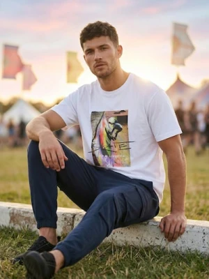 Zdjęcie produktu Sinsay - Bawełniana koszulka z krótkim rękawem i motywem skaterskim - biały