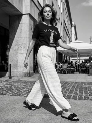 Sinsay - Bawełniana koszulka z nadrukiem - czarny