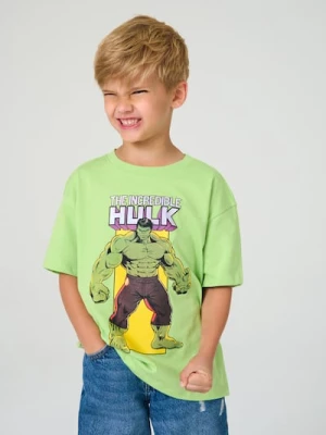Sinsay - Bawełniana koszulka z nadrukiem Hulk - zielony