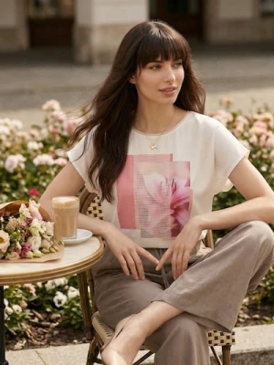 Sinsay - Bawełniana koszulka z nadrukiem - kremowy