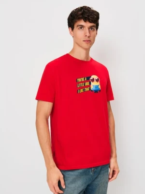 Sinsay - Bawełniana koszulka z nadrukiem Minions - czerwony