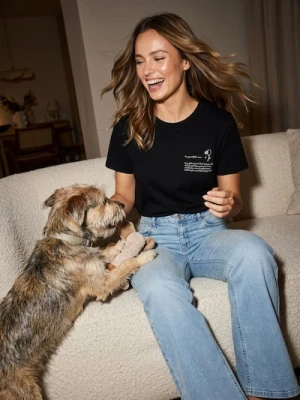 Sinsay - Bawełniana koszulka z napisem - czarny