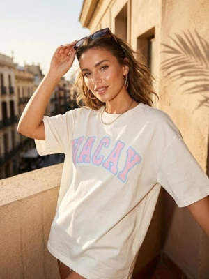 Sinsay - Bawełniana koszulka z napisem - kremowy