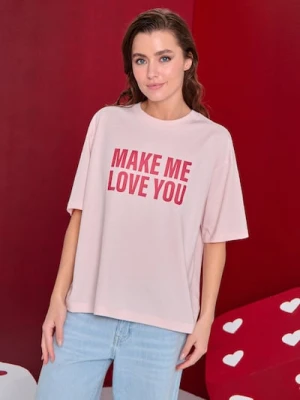 Sinsay - Bawełniana koszulka z napisem - różowy