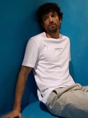 Sinsay - Bawełniana koszulka z napisem San Francisco - biały