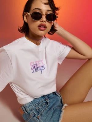Sinsay - Bawełniana koszulka z napisem Sweet Things - biały