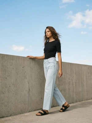 Sinsay - Bawełniana koszulka z ozdobnymi falbanami - czarny