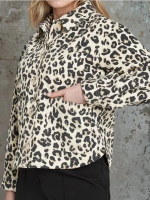 Sinsay - Bawełniana kurtka koszulowa - wielobarwny