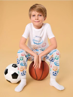 Sinsay - Bawełniana piżama dwuczęściowa ze sportowym motywem - biały