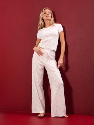 Sinsay - Bawełniana piżama dwuczęściowa ze wzorem w serca - kremowy