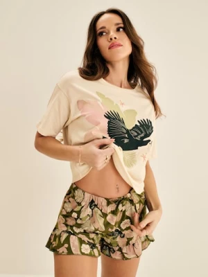 Sinsay - Bawełniana piżama z falbankami i motywem safari - kremowy