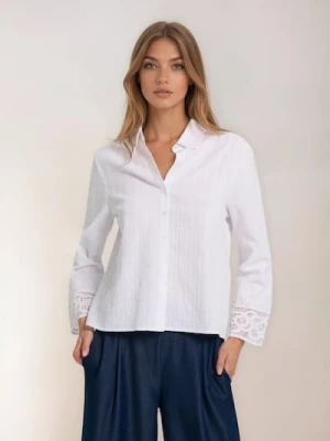 Sinsay - Bawełniana teksturowana koszula z koronkowym mankietem - biały