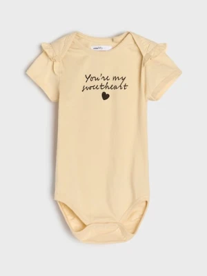 Sinsay - Bawełniane body z ozdobnymi falbanami - kremowy