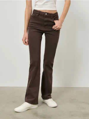 Sinsay - Bawełniane jeansy flare - brązowy