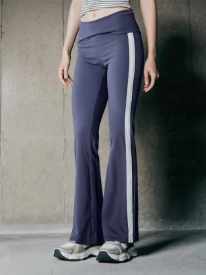 Sinsay - Bawełniane spodnie dzwony - mid blue