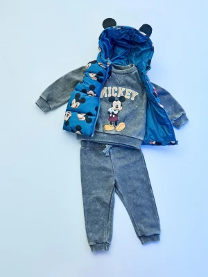 Sinsay - Bawełniany komplet z efektem sprania: bluza i spodnie Mickey Mouse - szary
