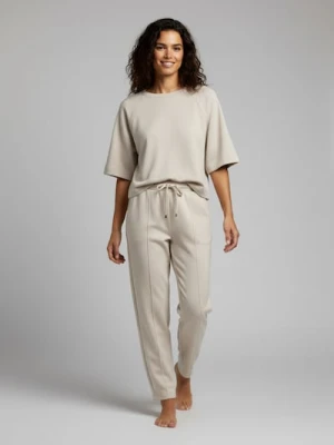 Zdjęcie produktu Sinsay - Bluza comfort soft touch z krótkim rękawem z domieszką wiskozy - kremowy