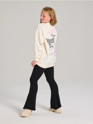 Sinsay - Bluza crewneck z haftem Hello Kitty - kremowy