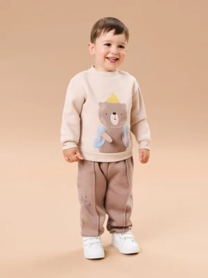 Sinsay - Bluza crewneck z nadrukiem - kremowy