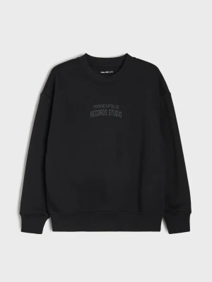 Sinsay - Bluza crewneck z napisem - czarny