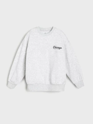 Sinsay - Bluza crewneck z napisem - szary