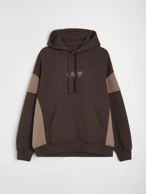 Sinsay - Bluza hoodie comfort fit z kontrastowymi panelami - brązowy