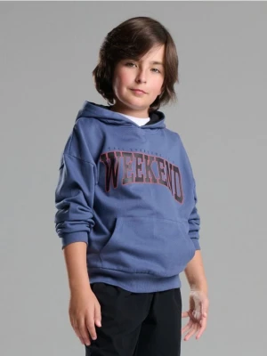 Sinsay - Bluza hoodie z napisem - niebieski