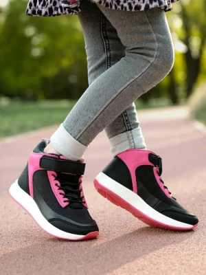 Sinsay - Botki ze sztucznym futerkiem - czarny