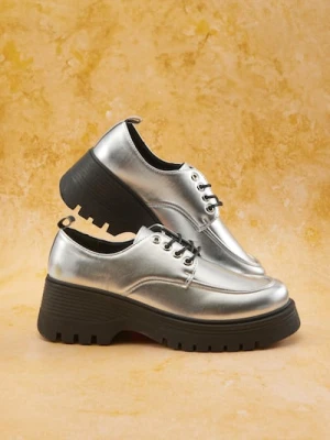 Sinsay - Buty na platformie - srebrny