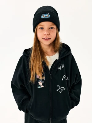 Sinsay - Czapka beanie z haftem K-Pop Demon Hunters - czarny