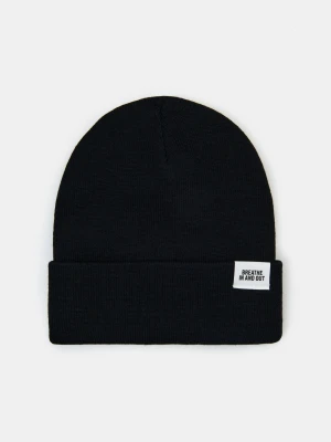 Sinsay - Czapka beanie z naszywką - czarny