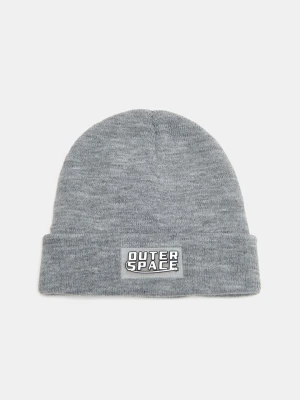 Sinsay - Czapka beanie z naszywką - szary